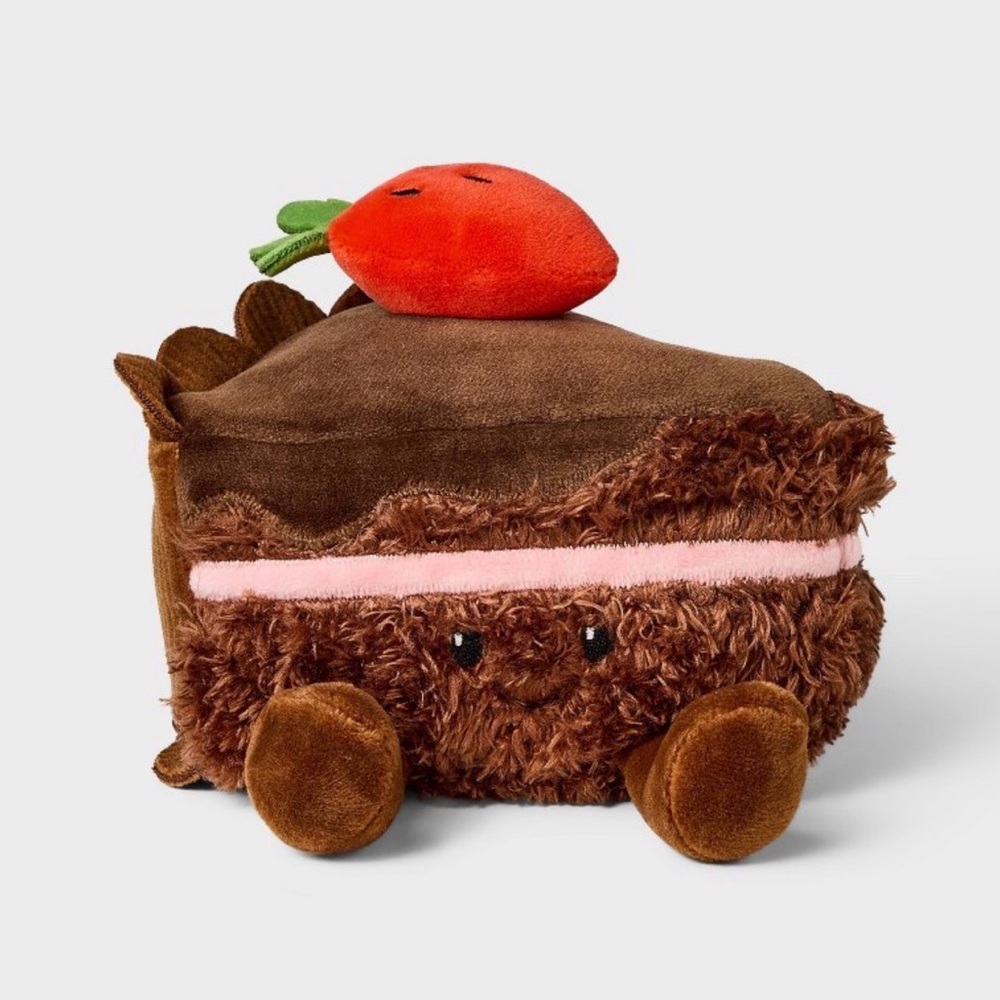 Gigglescape Chocolate Cake Valentine’s Day Sweets Plush Stuffed Animal 6” NWT